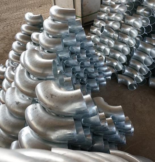 産品名稱：鍍鋅彎頭
